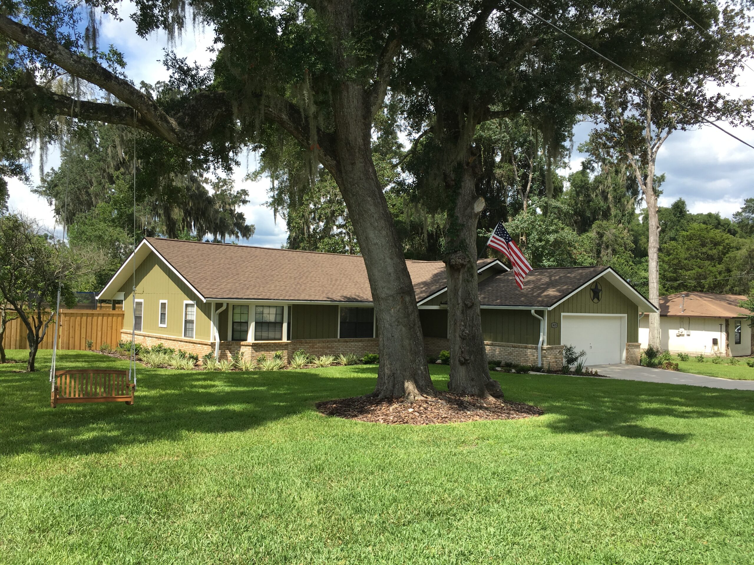 Expert roofing team at United Roofing enhancing a Ocala, FL, home's value and safety